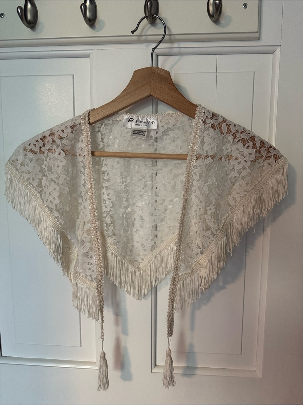 El & Company Ivory Lace Fringe Shawl Capelet Tie Front Boho Bridal Made in USA